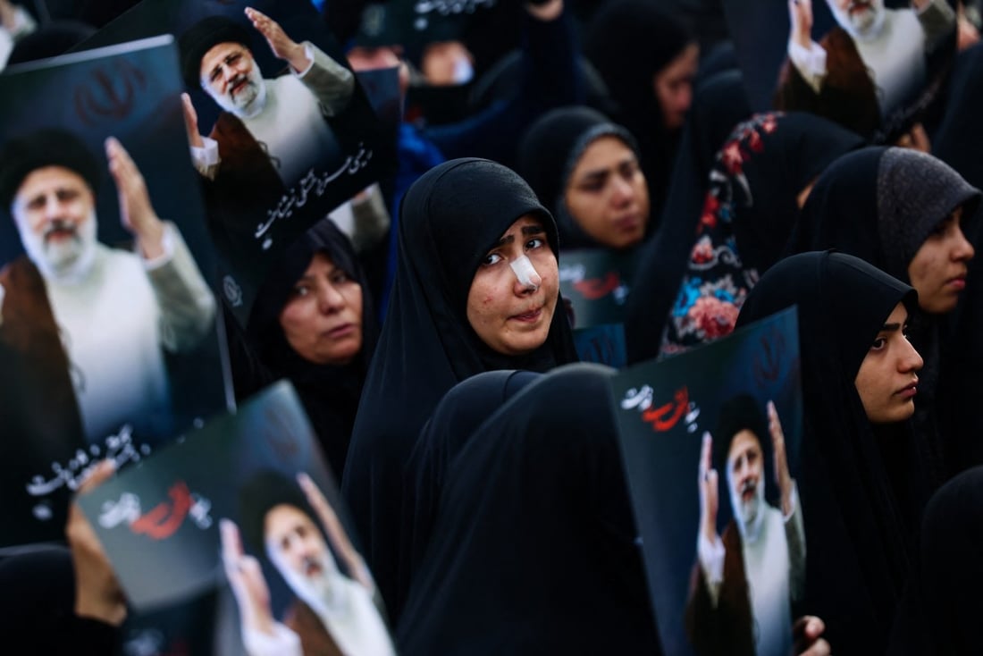 صور وفيديو من مراسم تشييع الرئيس الإيراني ومرافقيه في تبريز