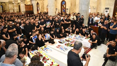 بينهم والد عروسة الحمدانية.. تشييع الوجبة السابعة من ضحايا قاعة “الهيثم”