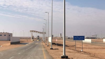Iraq moves to open two new border crossings with Saudi Arabia, Iran