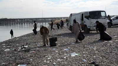 Volunteers rally to clean Tigris riverbanks in Salah Al-Din