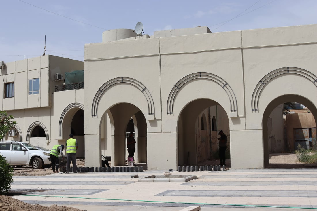 “مقرنص ونخيل ونافورة”.. بلدية الكرخ تتعهد بخدمات “مميزة” في شارع حيفا (صور)