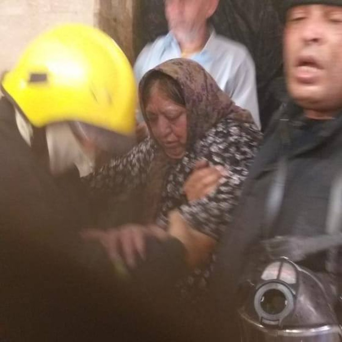 كربلاء قبل قليل: فرق الدفاع المدني تخمد حريقاً في فندق “درة المخيم” (صور)