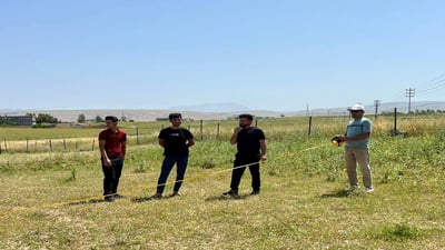 ژمارەیەک گەنج تیمی وەزارەتێک دەبەنە گوندی گۆپتەپە