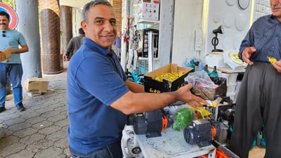 Christian resident in Koya distributes confectionary for Prophet Mohammed’s birthday