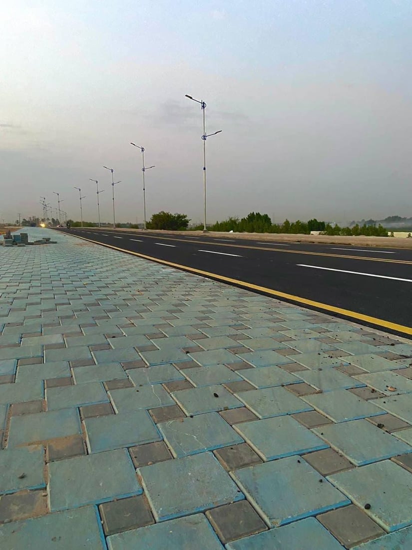 وداعاً لاختناقات الظهيرة.. أهالي الكوت سيدشنون كورنيش تموز الأنيق والسريع (صور)