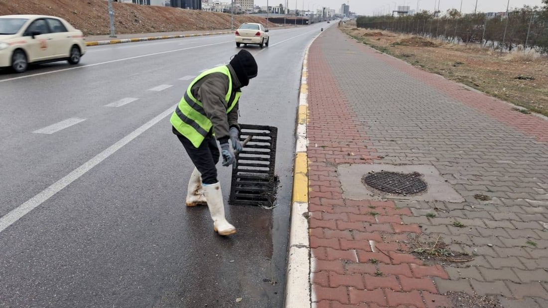 لە هەولێر بارانە و شارەوانییش لە ترسی لافاو كەوتەخۆی