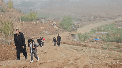 زیاتر لە 100 خوێندکار لە کۆیە بەڕێگایەکی مەترسیدار دەچنه قوتابخانە