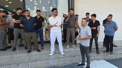 بازاڕی “حەسیرەکە”ی کەرکوک لە دژی بڕیارێکی پەروەردەی هەرێم وەستایەوە