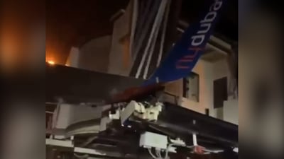 حادث في مطار البصرة.. فلاي دبي اصطدمت بـ”الخرطوم” نتيجة العاصفة