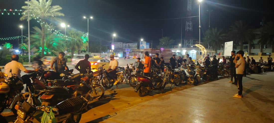 مالكو الدراجات ينزلون الى شوارع الكوت: إجراءات التسجيل أنهكتنا