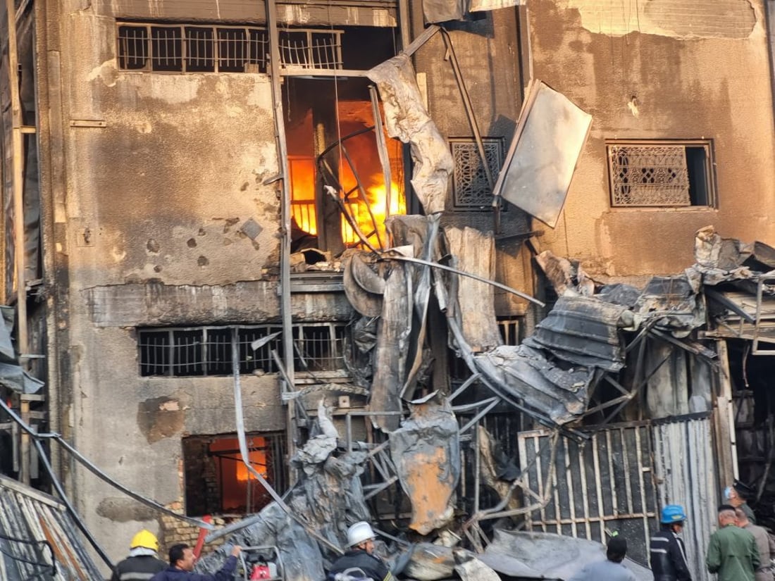 BAGHDAD, IRAQ - NOVEMBER 6: Fire breaks out at a three-story building, used as a perfume warehouse, Al-Wazireya region of Bagdad, Iraq on November 06, 2022. (Photo by Murtadha Al-Sudani/Anadolu Agency via Getty Images)