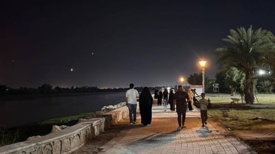 افتتاح حديقة عامة في الكوت أنجزتها البلدية خلال 3 أشهر (صور)