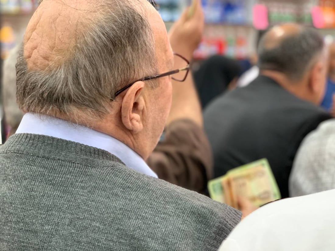 لحم مجمد بـ4000.. تزاحم بغدادي على “أسواق الحكومة” والأسعار “بالنص” أحياناً