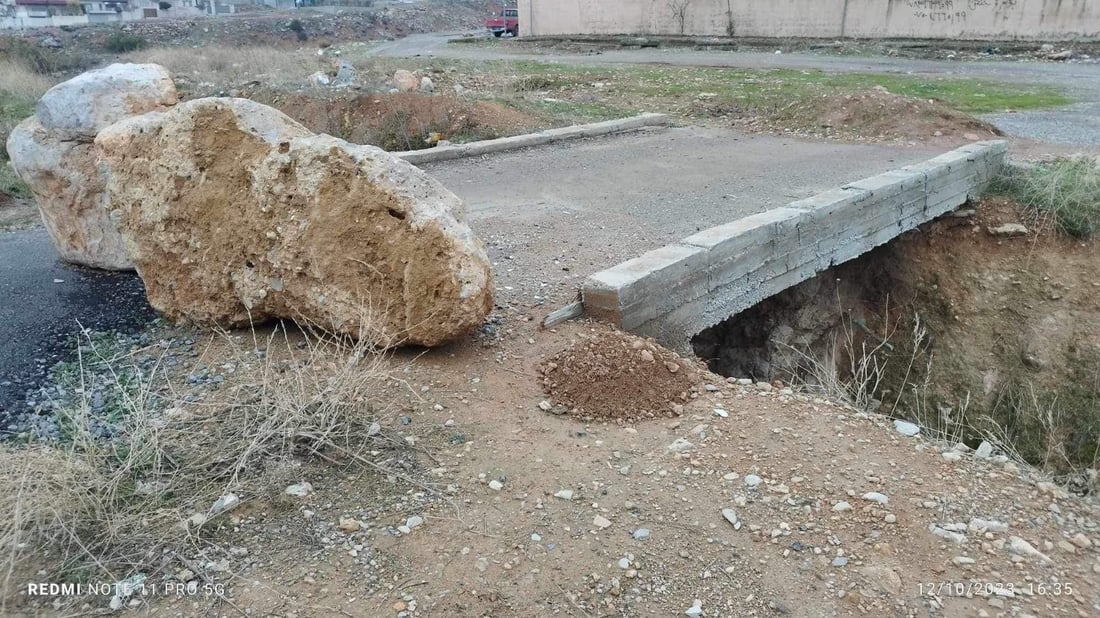 شاره‌وانى رواندز بۆ رێگرى كردن له‌ زێده‌ڕۆیی دوو رێگاى به‌رووى خه‌ڵكدا داخستووه‌