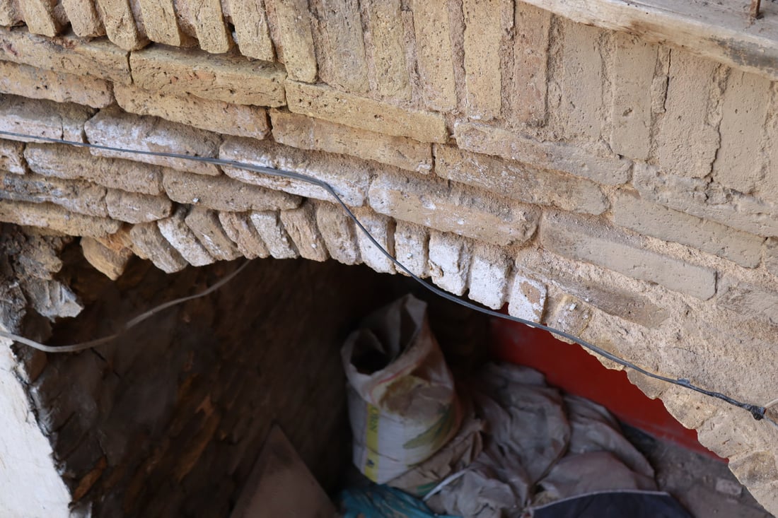 فيديو من “خان المدامغة” في الكاظمية: آخر شاهد على العهد العثماني تحوّل إلى “گراج”