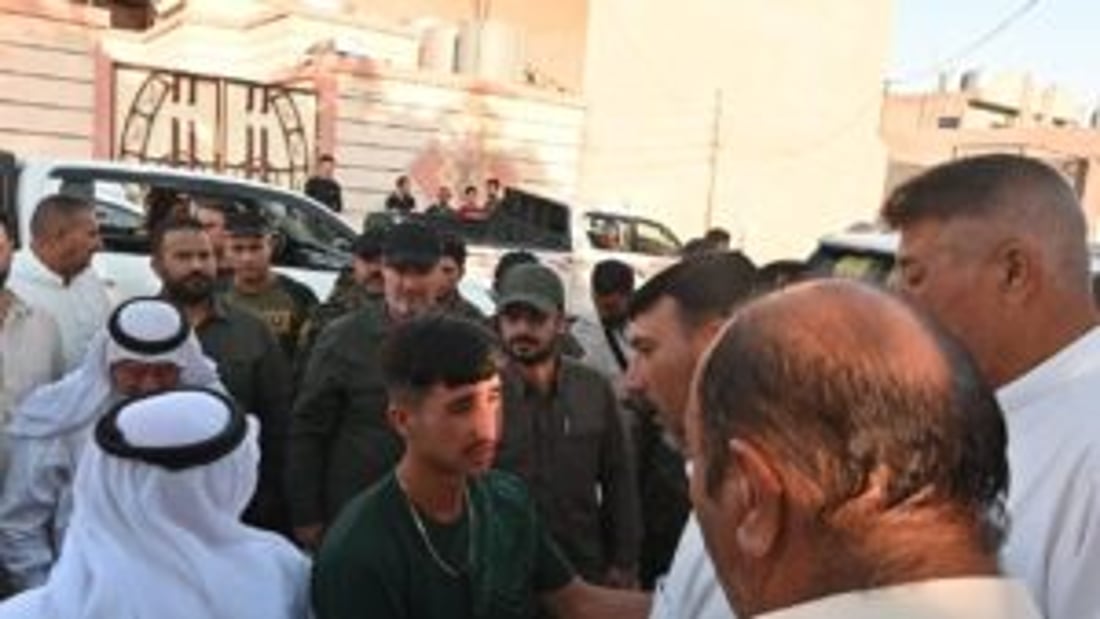 صور: الحشد والمخابرات يعيدان مختطفاً من تلعفر كان محتجزاً في سوريا
