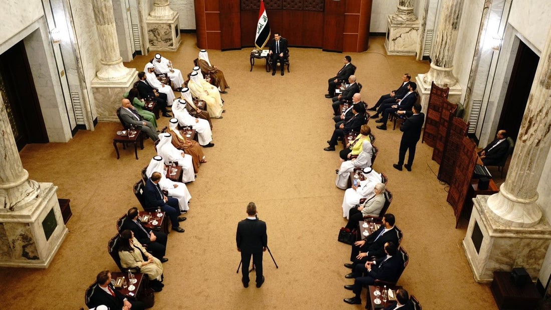 وفد من رجال الأعمال والمستثمرين الإماراتيين بضيافة السوداني
