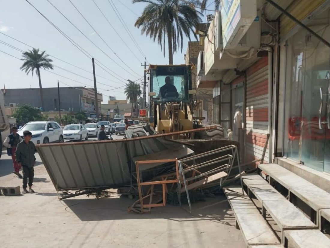 صور: شارع شاطئ التاجي سيصبح بعرض 22 متراً.. الوحش الأصفر يقلع التجاوز “بلا تفاهم”