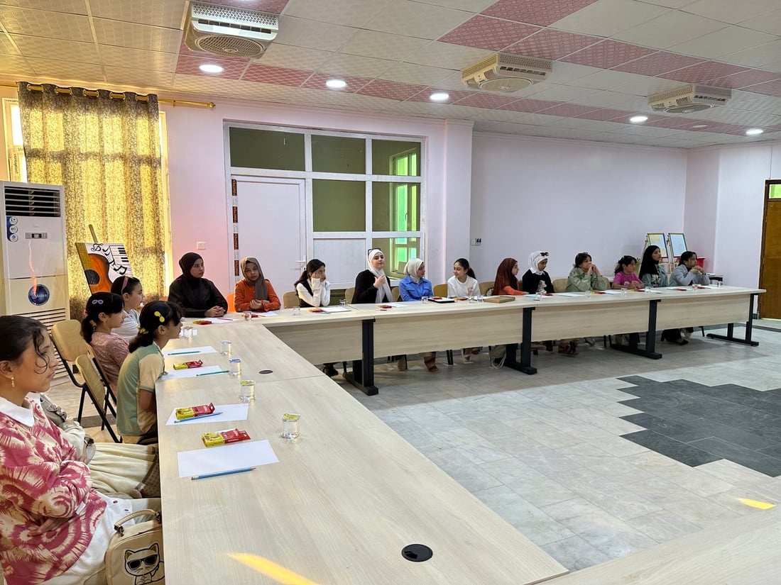 Hit Youth Forum holds drawing workshop for teenage girls in Anbar