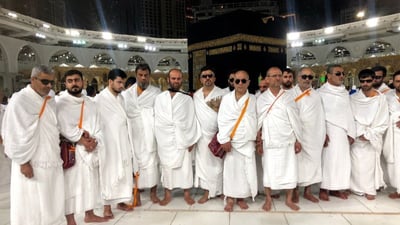 للمرة الأولى في حياتهم.. 20 كفيفاً من إقليم كردستان يؤدون العمرة