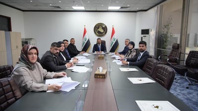 7 أيام فقط.. لجنة نيابية تحذر المحافظين من تجاوز قانون العطل