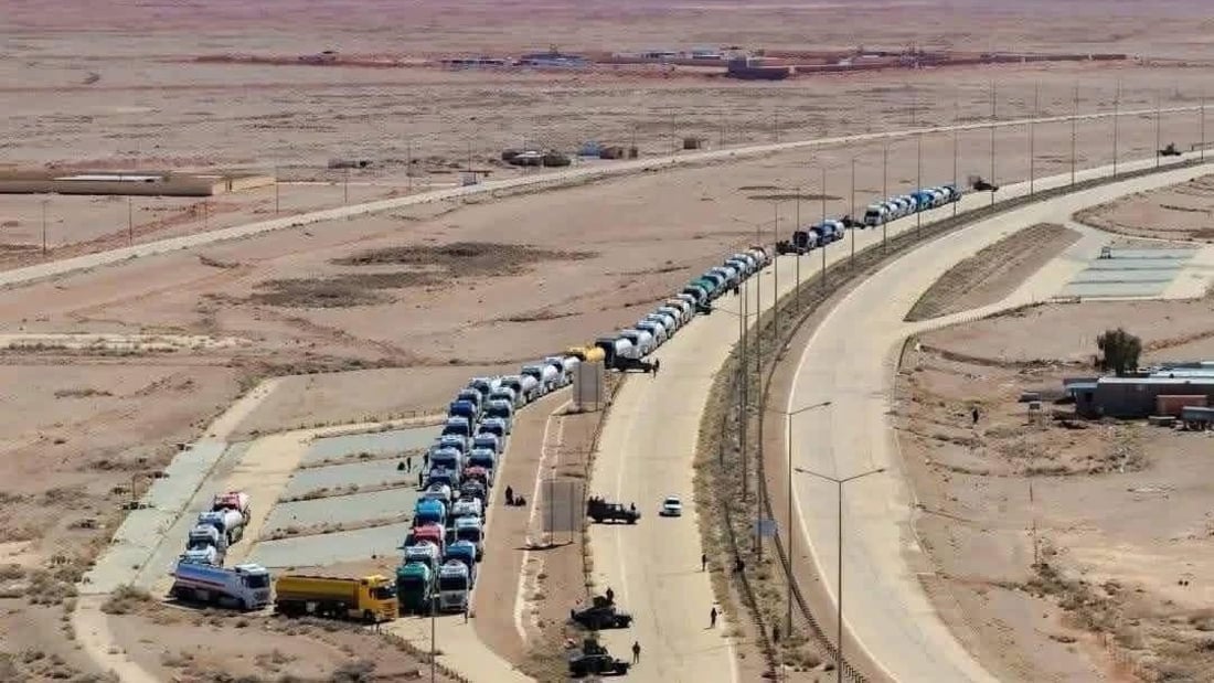 عبور أولى شاحنات النفط باتجاه سوريا عبر منفذ الوليد – هيئة الكمارك