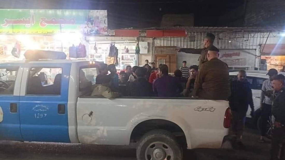 استبدلوا دراستهم بتدخين الأركيلة.. توقيف عشرات الأحداث في حملة على مقاهي بعقوبة