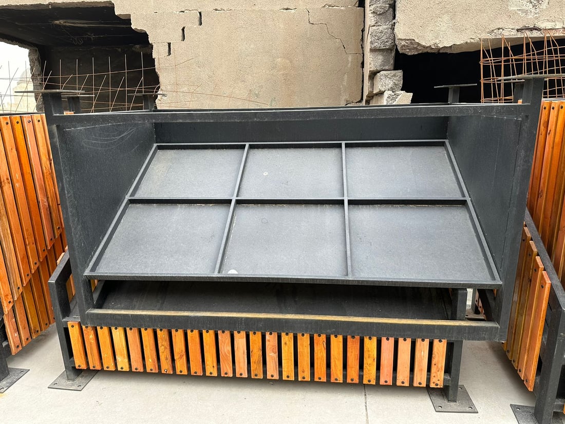 العمل يشارف على نهايته.. جولة مصورة من سوق الموصل النموذجي في باب الطوب