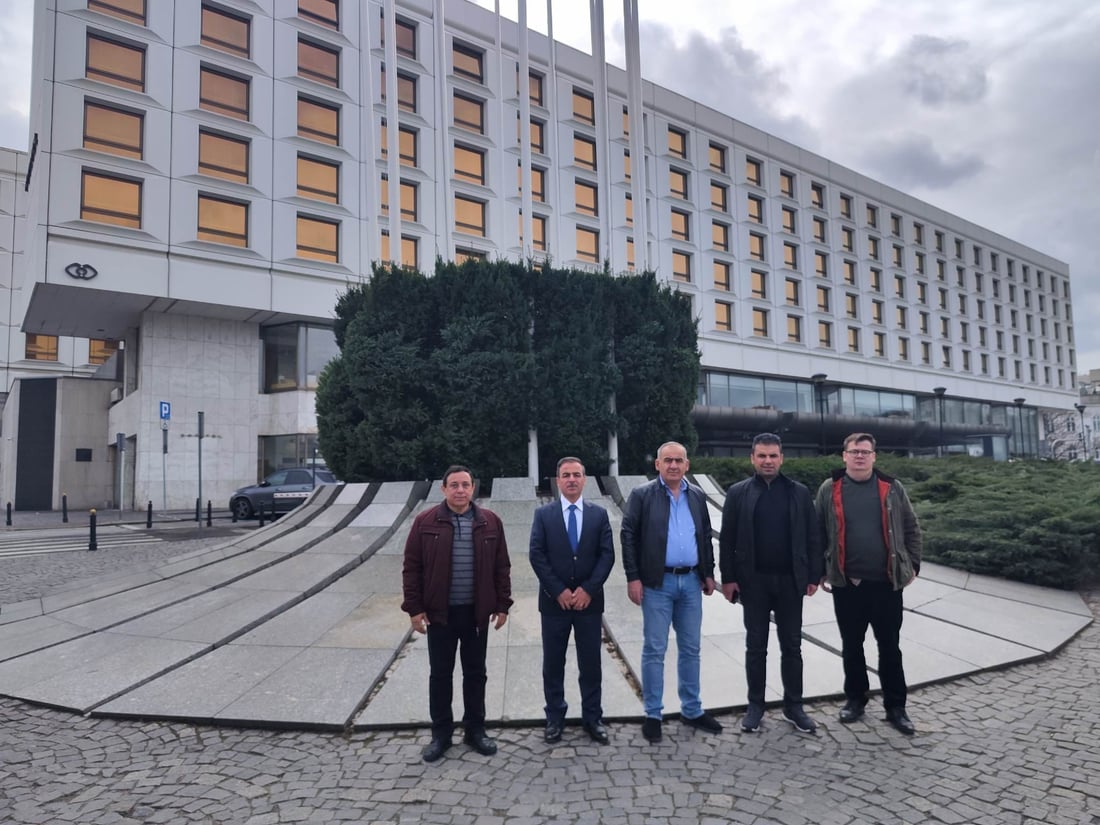 لە راپەڕینەوە چوون بۆ پۆڵەندا بۆ ئاڵوگۆڕی كلتوری