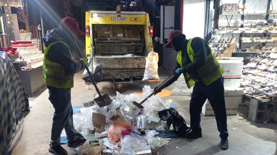 لە رۆژانی هەینی و پشووشدا پاڵەوانانی ژینگەپارێز ئیشی خۆیان دەکەن