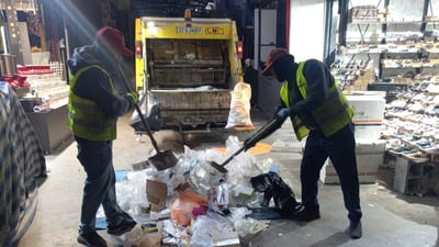 لە رۆژانی هەینی و پشووشدا پاڵەوانانی ژینگەپارێز ئیشی خۆیان دەکەن