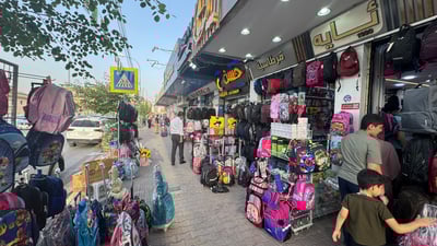 قڕتاسیه‌یه‌كی هه‌ولێر وه‌زعى خراپه‌ و ده‌ڵێت زیاتر له‌ 75% نه‌هاتوون پێداویستى قوتابخانه‌ بكڕن