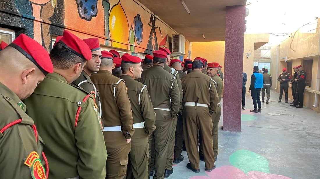صور من اقتراع بغداد الخاص.. أفواج الانضباط العسكري وصلت أولاً