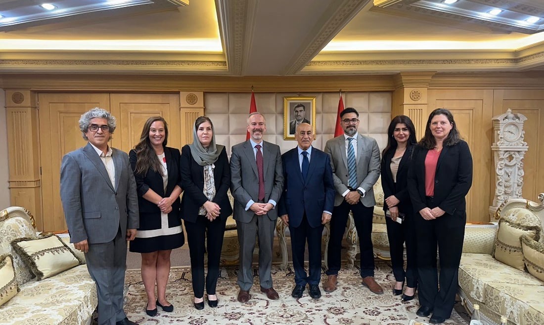 ئەمریکا خول بۆ فەرمانبەرانی یاسایی و دادوەران دەکاتەوە