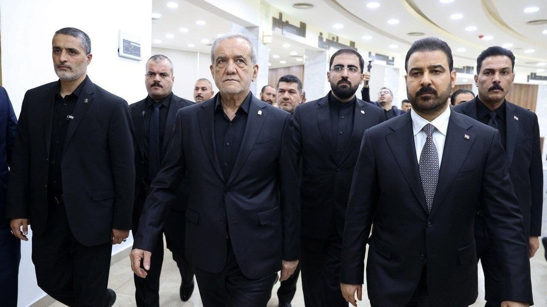 بەرپرسانی عێراق پێشوازییان لە تەرمی عەلی خامنەیی کرد