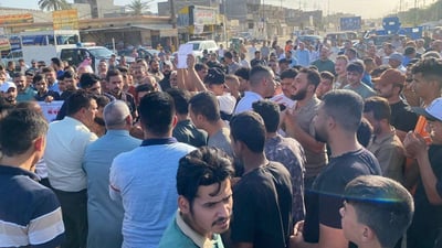 الگاطون تحتج على تلكؤ مشروع مجاري بعقوبة وتسأل نوابها: أين أنتم بعد الانتخابات؟ (صور)