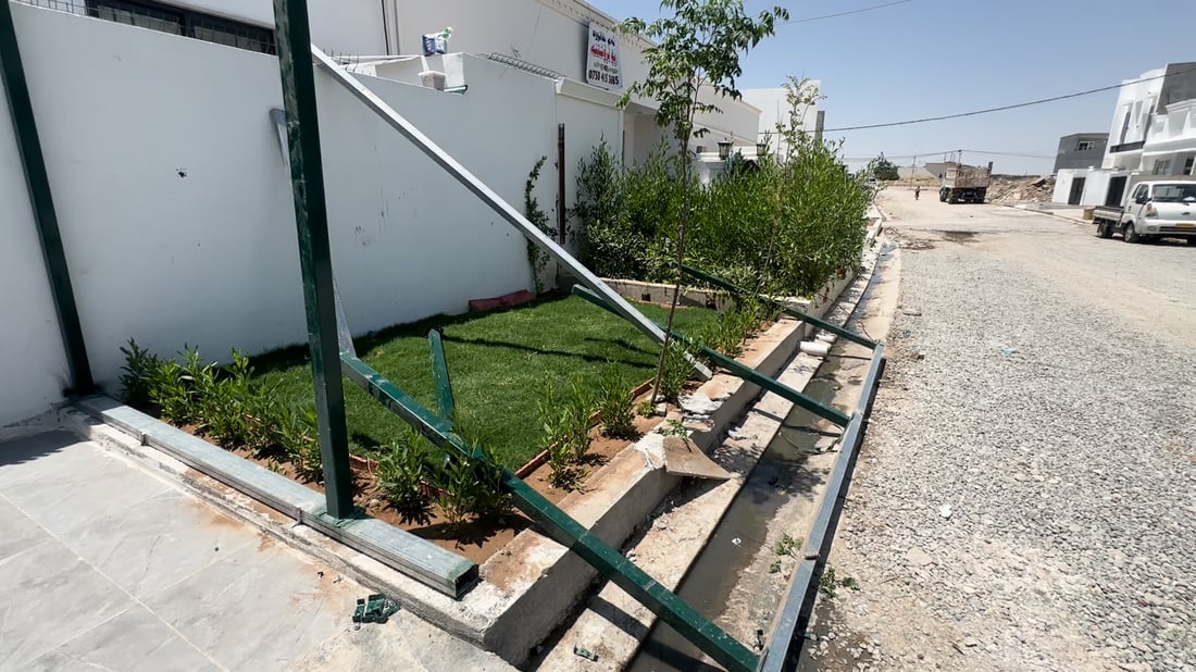 چەند ماڵێک سیاجی باخچەکانیان بۆ دووەم جار تێکدرا