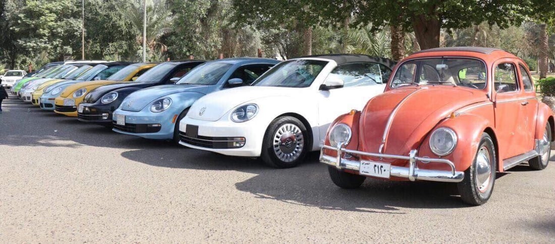 العراقيات يعشقن سيارة الرايخ الألماني.. معتز يجمع ملاك “الرگة” في گروب فيسبوك (صور)