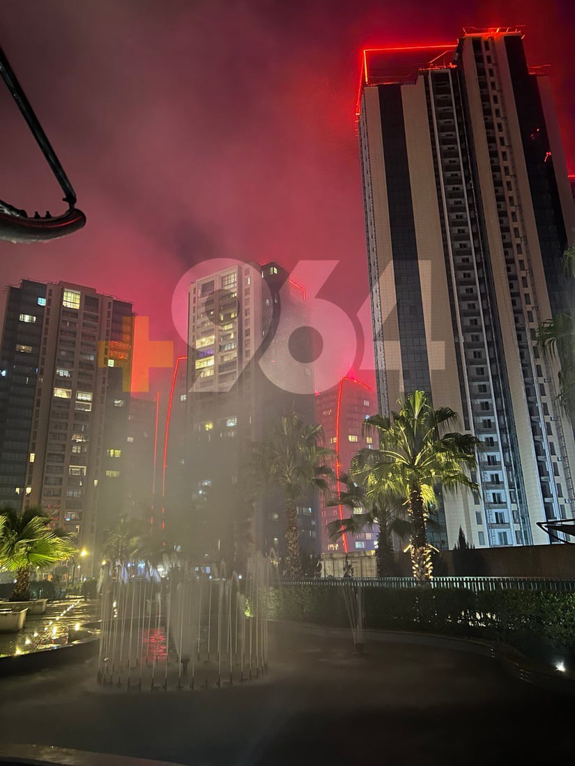 شەوێک پێش هێرشەکەی هەولێر ئاسمانی ئیمپایەر سوور بووە