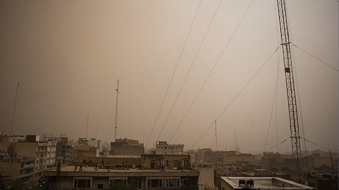 بەهۆی گەردەلول و خۆڵبارینەوە دوو کەس گیانیان لەدەستدا و 41ـی دیکەش لە نەخۆشخانەن