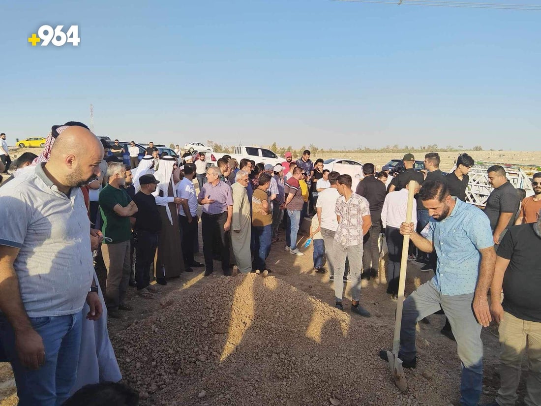 صور: سيرة فنية وأدبية حافلة.. الموصل تشيع الموسيقار أكرم حبيب