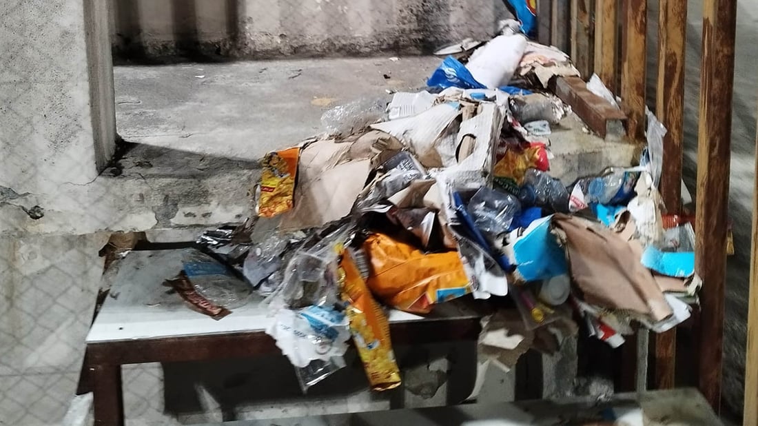 لە یاریگای هەولێر نزیکەی تۆن و نیوێک زبڵ و خاشاک کۆکرایەوە