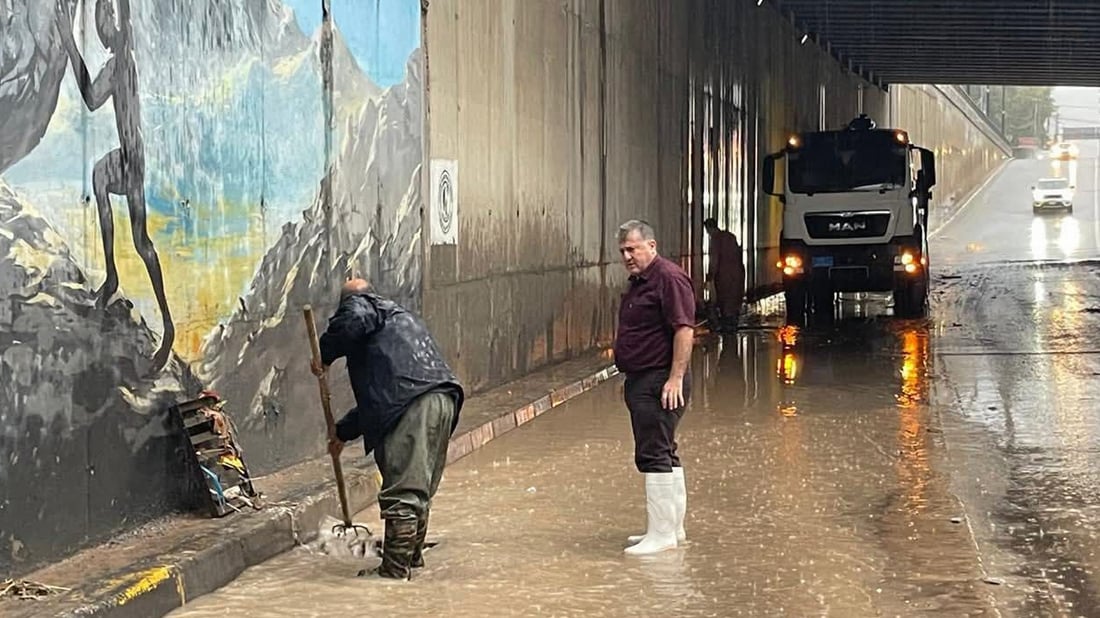 لە 41 شارەوانی دهۆک دەست بە پاککردنەوەی مەنهۆڵ و ئاوەڕۆکان کرا