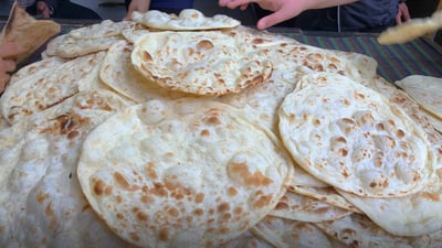 لە هەولێر هەر 8 نان بە هەزار دینارە