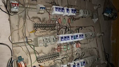 مولدات الضلوعية خارج الخدمة.. لجان التفتيش تقطع حصة الوقود وتفرض غرامات (فيديو)