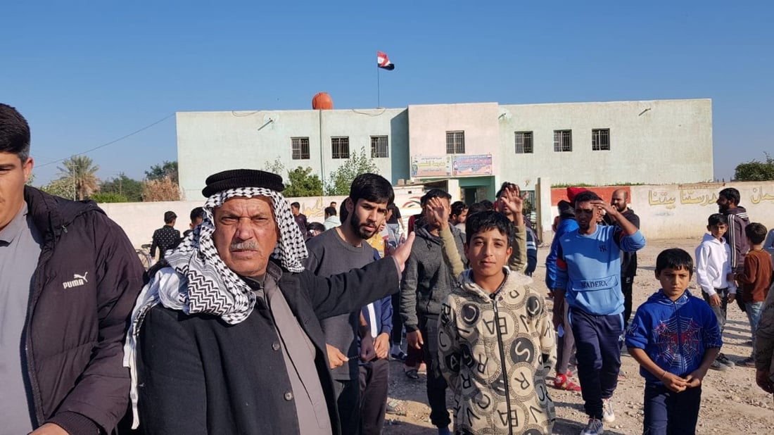 أهالي المسيب: نقوم بتدريس اولادنا.. ومستحيل ان نعوض دور الكادر التربوي