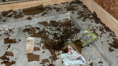 تەنێکی نامۆ لە نزیک ماڵیان کەوتە خوارەوە و زیانی مادی لێکەوتەوە