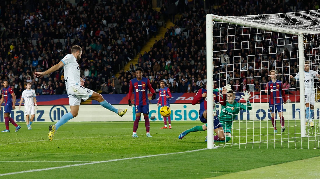 شەڕى بارسا لەگەڵ جیرۆنایە