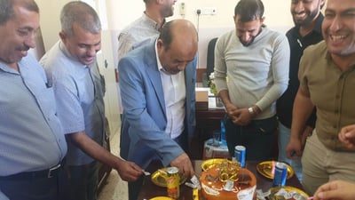 صور: حفل تكريم لشيخ المعلمين في الوركاء.. تقاعد بعد 30 عاماً من التدريس