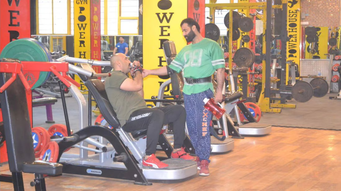 Baghdad’s gyms pump up the competition